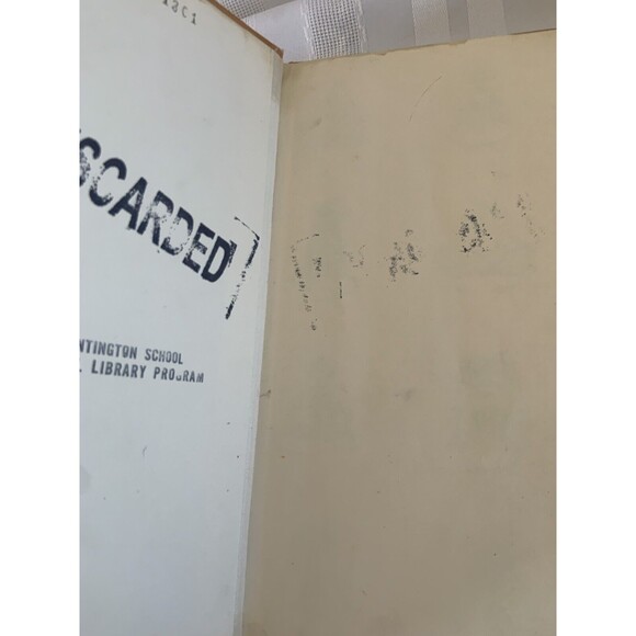 Tigers in the Cellar by Carol Fenner 1963 Children’s DELIGHTFUL STORY hb - Picture 8 of 10